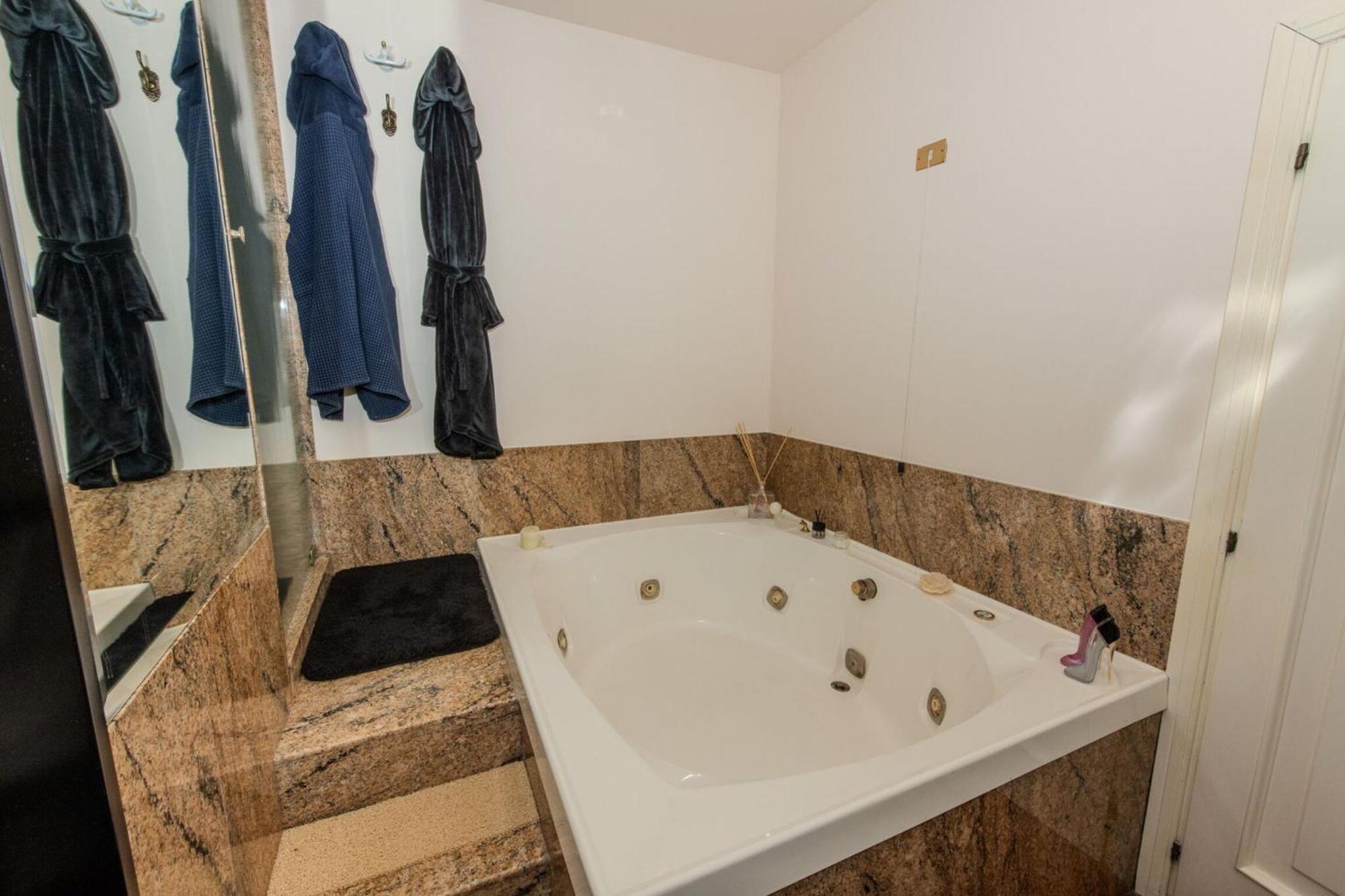 Villa Ninfea Lux Tavullia, Jacuzzi, Garden, Wifi, Ac Exterior photo